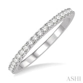 1/4 Ctw Round Cut Diamond Wedding Band in 14K White Gold