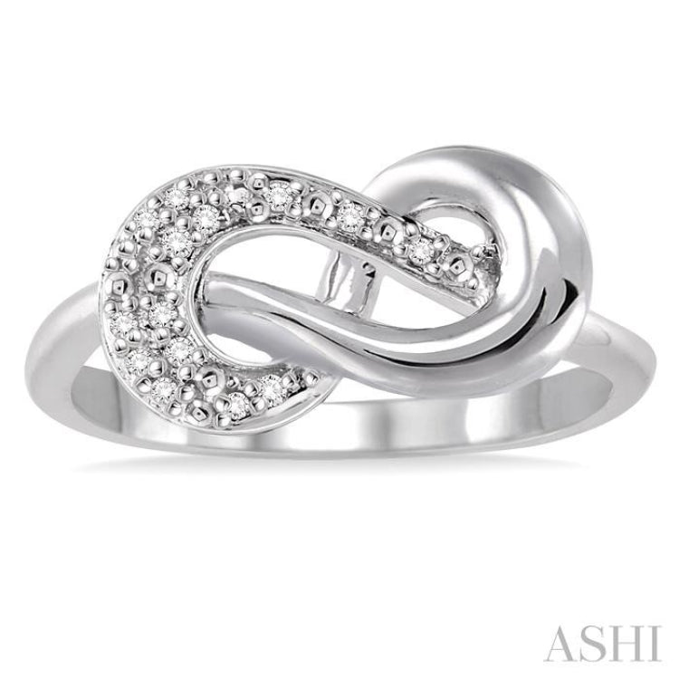 1/20 Ctw Round Cut Diamond Ring in Sterling Silver