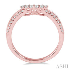 1/4 Ctw Round Cut Diamond Wedding Band in 14K Rose Gold