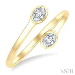 1/5 Ctw Split Single Coil Bezel Set Oval Cut Diamond Open Fashion Ring in 14K Yellow Gold