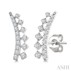 1/4 Ctw Curved Bar Geometric Round Cut Diamond Fashion Ear Climber in 14K White Gold
