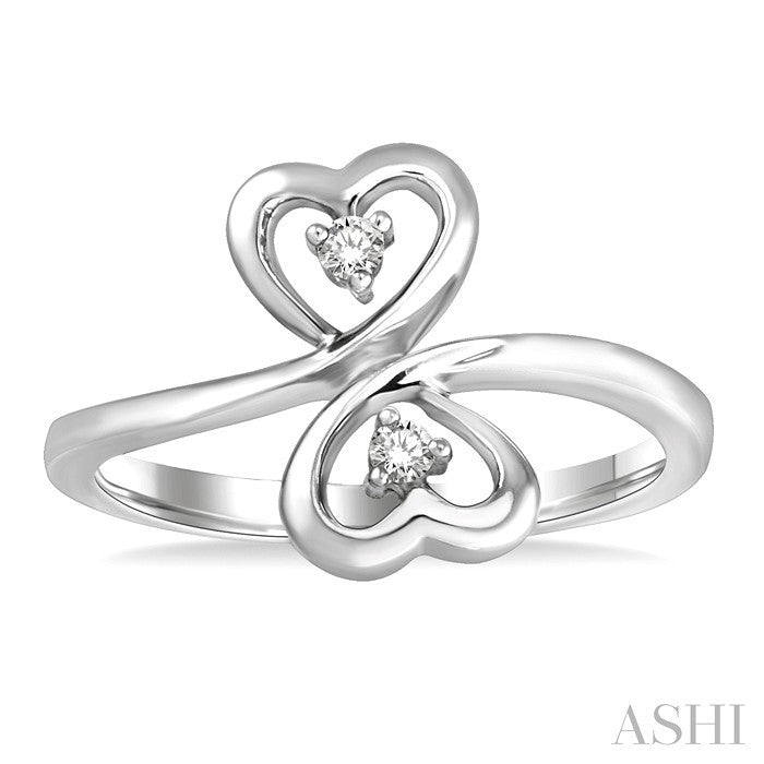 1/20 Ctw Round Cut Dual Heart Diamond Ring in 10K White Gold
