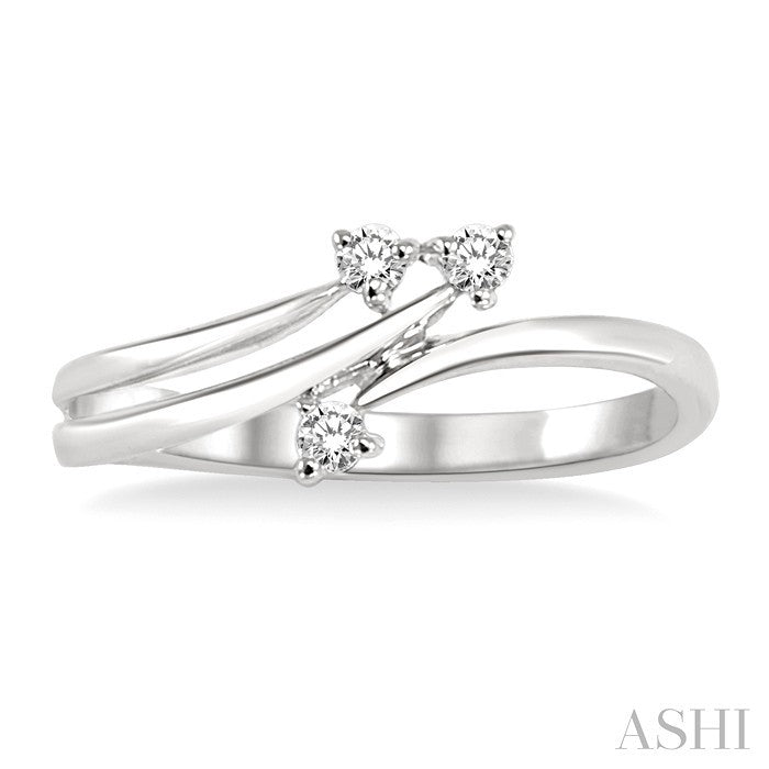 1/10 Ctw Round Cut Diamond Ring in 14K White Gold