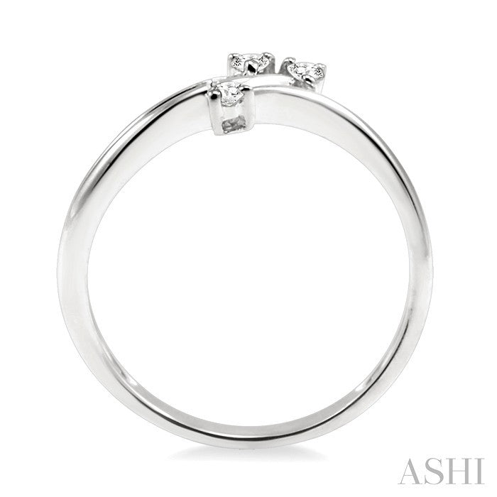 1/10 Ctw Round Cut Diamond Ring in 14K White Gold