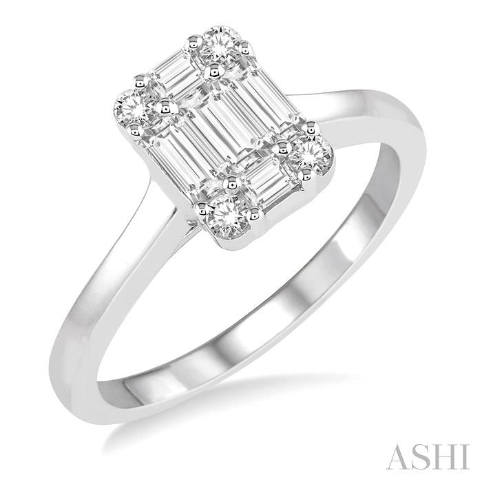 1/2 Ctw Rectangular Baguette and Round Cut Diamond Wedding Ring in 14K White Gold