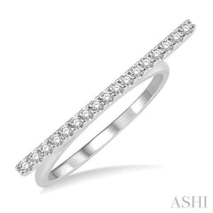 1/6 Ctw Vertical Bar Round Cut Diamond Ring in 10K White Gold