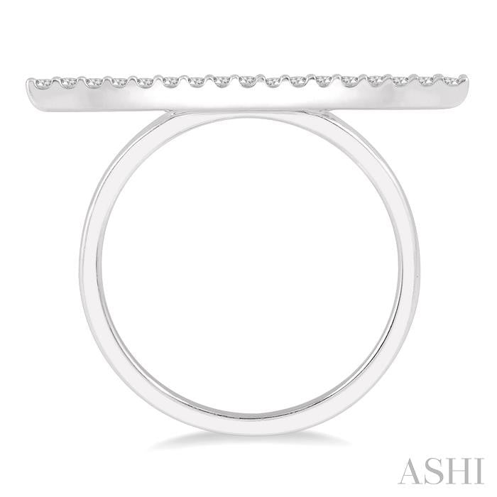 1/6 Ctw Vertical Bar Round Cut Diamond Ring in 10K White Gold