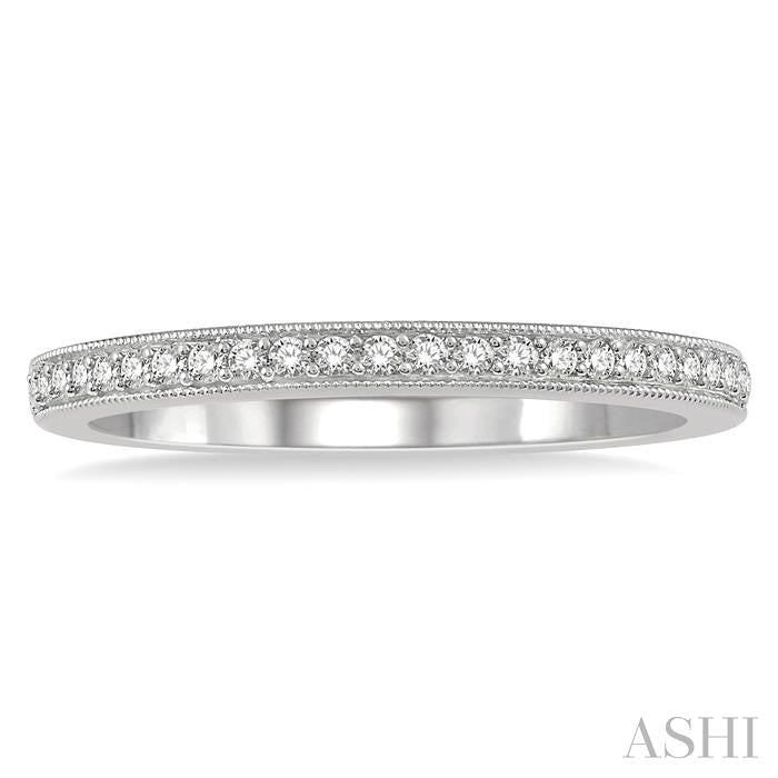 1/6 Ctw Round Cut Diamond Wedding Band in 14K White Gold