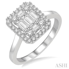 5/8 Ctw Baguette & Round Cut Diamond Ring in 14K White Gold