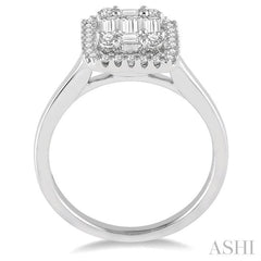 5/8 Ctw Baguette & Round Cut Diamond Ring in 14K White Gold