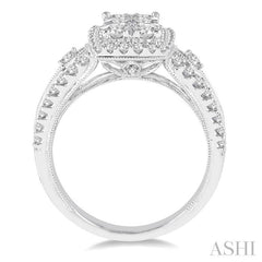 1 Ctw Round Cut Diamond Octagon Shape Lovebright Ring in 14K White Gold