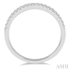 1/5 Ctw Round Cut Diamond Wedding Band in 14K White Gold