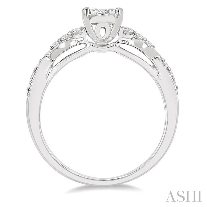 1/2 Ctw Oval Shape Center Criss Cross Carved Shank Lovebright Round Cut Diamond Engagement Ring in 14K White Gold