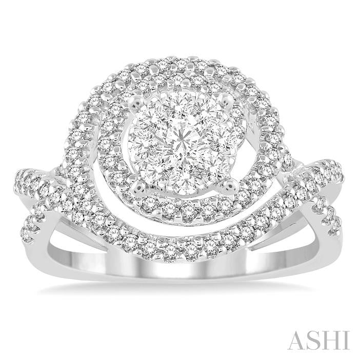 7/8 Ctw Round Cut Diamond Lovebright Ring in 14K White Gold