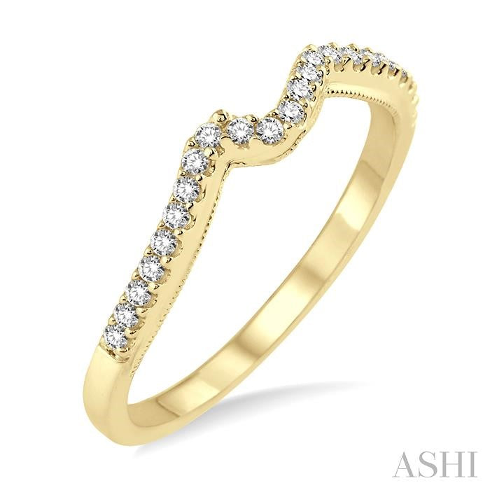 1/6 Ctw Round Cut Diamond Wedding Band in 14K Yellow Gold