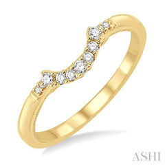 1/10 Ctw Round Cut Diamond Wedding Band in 14K yellow Gold