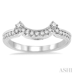 1/4 Ctw Round Cut Diamond Wedding Band in 14K White Gold