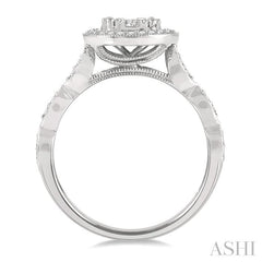 1/2 Ctw Criss Cross Shank Circular Lovebright Round Cut Diamond Engagement Ring in 14K White Gold
