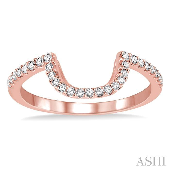 1/4 Ctw Round Cut Diamond Wedding Band in 14K Rose Gold