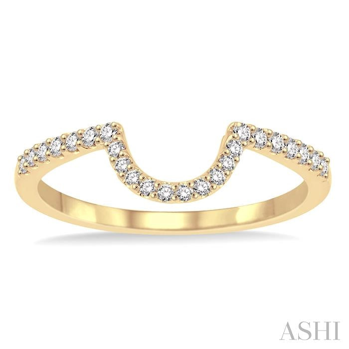 1/5 Ctw Round Cut Diamond Wedding Band in 14K Yellow Gold