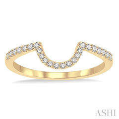 1/5 Ctw Round Cut Diamond Wedding Band in 14K Yellow Gold