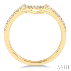 1/6 Ctw Round Cut Diamond Wedding Band in 14K Yellow Gold