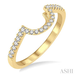 1/4 Ctw Round Cut Diamond Wedding Band in 14K Yellow Gold