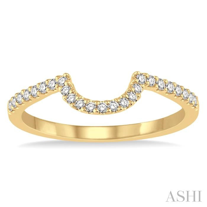 1/5 Ctw Round Cut Diamond Wedding Band in 14K Yellow Gold