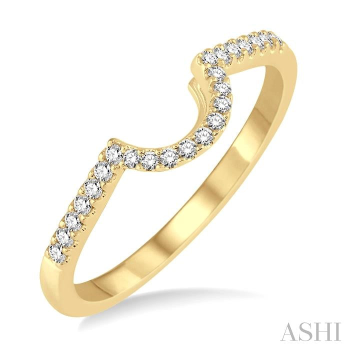 1/6 Ctw Round Cut Diamond Wedding Band in 14K Yellow Gold