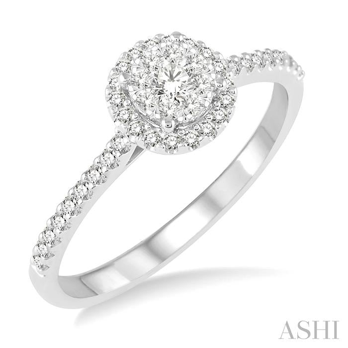 1/3 Ctw Round Shape Diamond Lovebright Ring in 14K White Gold