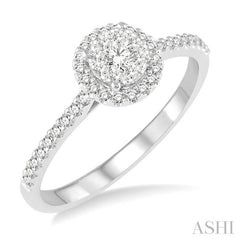 1/3 Ctw Round Shape Diamond Lovebright Ring in 14K White Gold