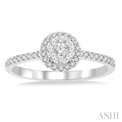 1/3 Ctw Round Shape Diamond Lovebright Ring in 14K White Gold