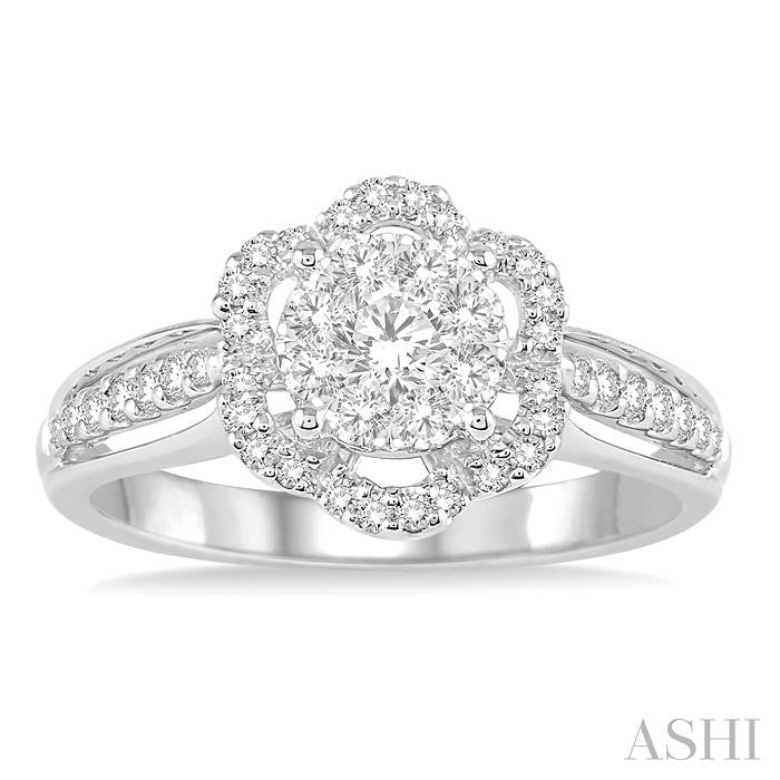 5/8 Ctw Round Cut Diamond Lovebright Flower Shape Ring in 14K White Gold