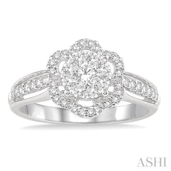 5/8 Ctw Round Cut Diamond Lovebright Flower Shape Ring in 14K White Gold