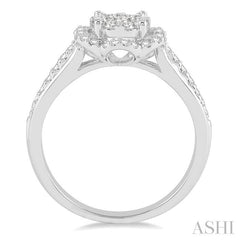 5/8 Ctw Round Cut Diamond Lovebright Flower Shape Ring in 14K White Gold