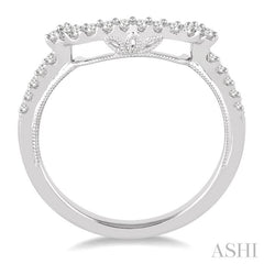 1/4 Ctw Round Cut Diamond Wedding Band in 14K White Gold