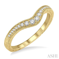 1/6 Ctw Round Cut Diamond Wedding Band in 14K Yellow Gold