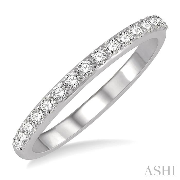 1/3 Ctw Round Cut Diamond Wedding Band in 14K White Gold