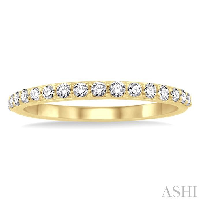 1/3 Ctw Round Cut Diamond Wedding Band in 14K Yellow Gold