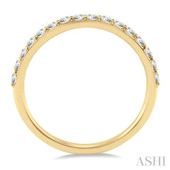 1/3 Ctw Round Cut Diamond Wedding Band in 14K Yellow Gold