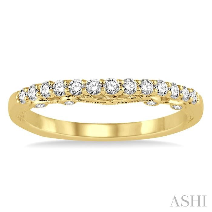 1/3 Ctw Round Cut Diamond Wedding Band in 14K Yellow Gold