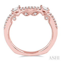 1/4 Ctw Round Cut Diamond Wedding Band in 14K Rose Gold