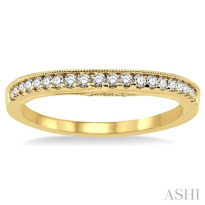 1/4 Ctw Round Cut Diamond Wedding Band in 14K Yellow Gold