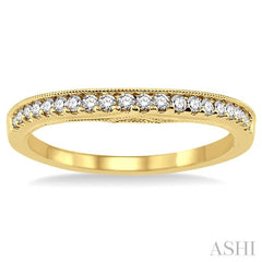 1/4 Ctw Round Cut Diamond Wedding Band in 14K Yellow Gold
