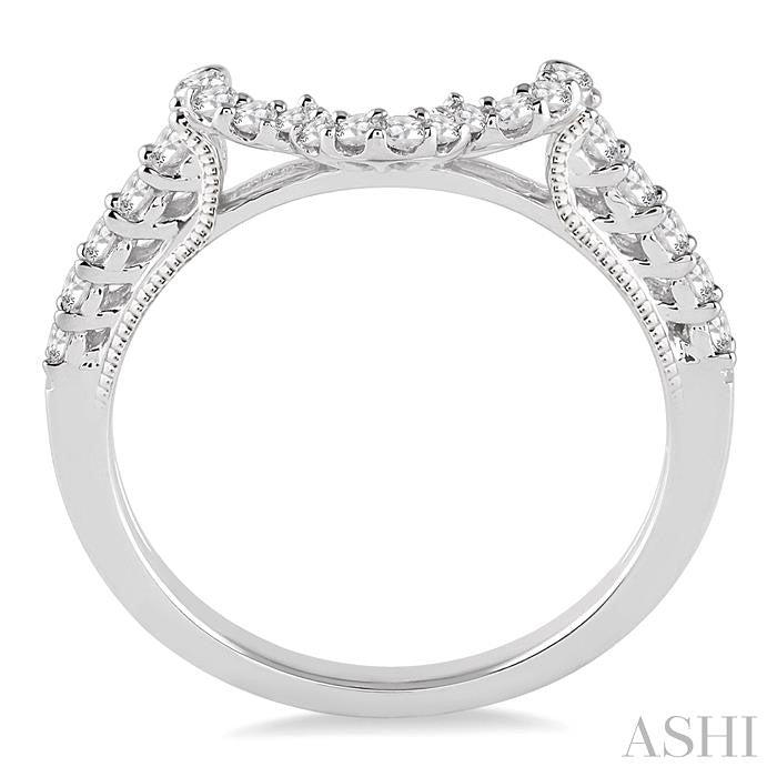 3/8 Ctw Round Cut Diamond Wedding Band in 14K White Gold