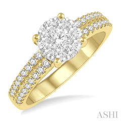 3/4 Ctw Round Lovebright Diamond Cluster Ring in 14K Yellow and White Gold