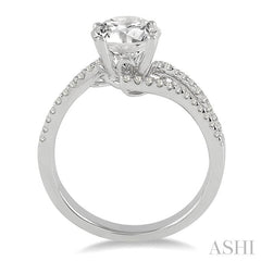 3/4 Ctw Diamond Engagement Ring with 1/2 Ct Round Cut Center Stone in 14K White Gold