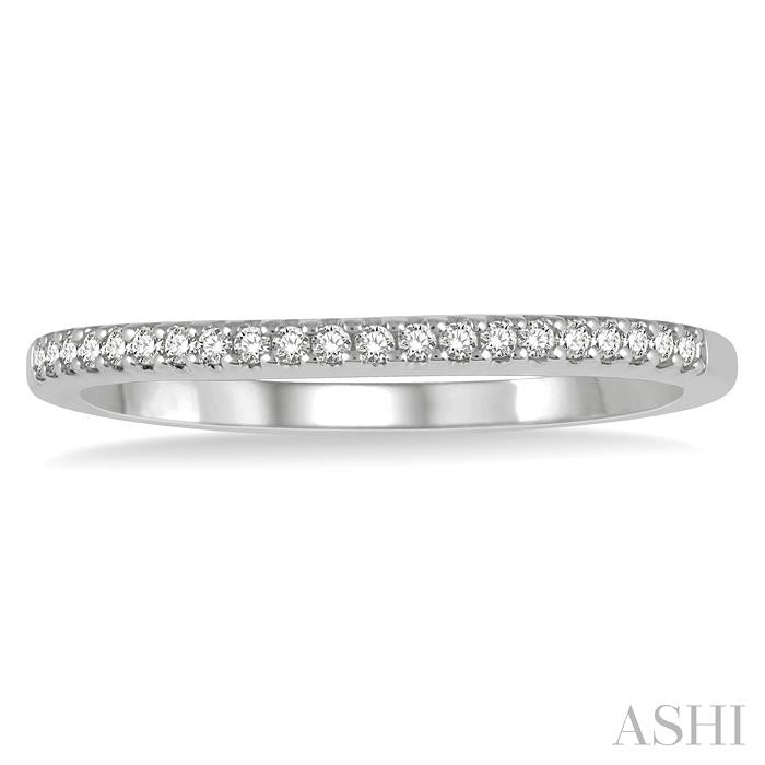1/10 Ctw Round Cut Diamond Wedding Band in 14K White Gold