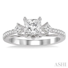 7/8 Ctw Diamond Engagement Ring with 1/2 Ct Princess Cut Center Stone in 14K White Gold