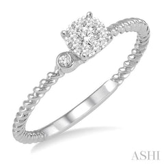 1/6 Ctw Round Shape Diamond Lovebright Ring in 14K White Gold
